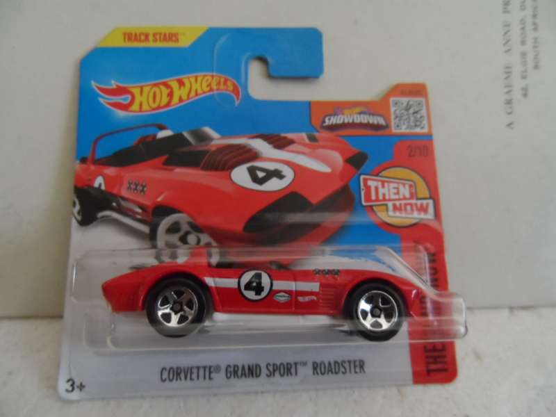 HOT WHEELS 2016 THEN AND NOW SERIES CORVETTE GRAND SPORT ROADSTER-sealed short card-[m53]