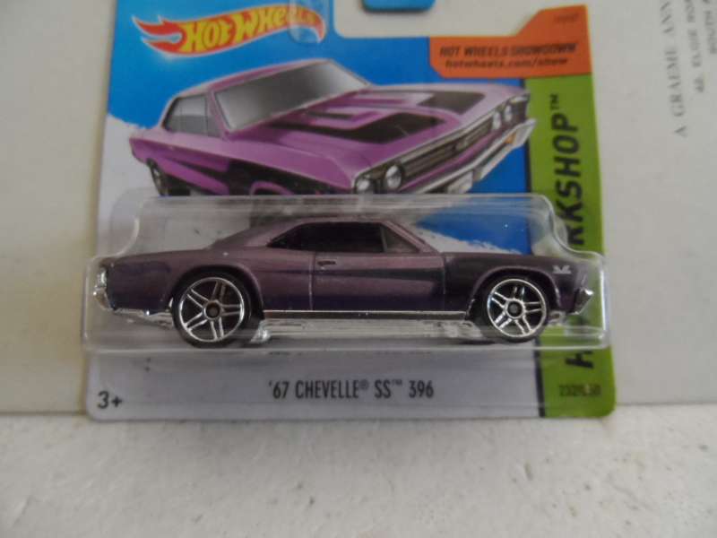 Hot Wheels 2013 1967 Chevy Chevelle SS 396-SEALED SHORT CARD-[M56]