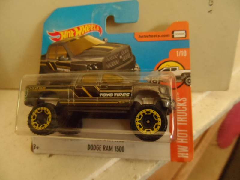 2017 Hot Wheels DODGE RAM 1500 #33 USgray truck,yellow blor, toyo tires-sealed short card-[m50]