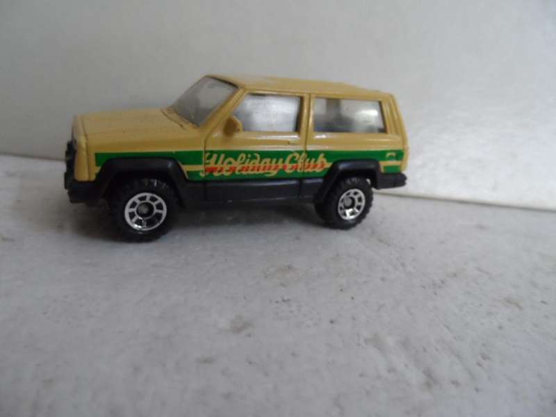 Matchbox Jeep Cherokee Holiday Club