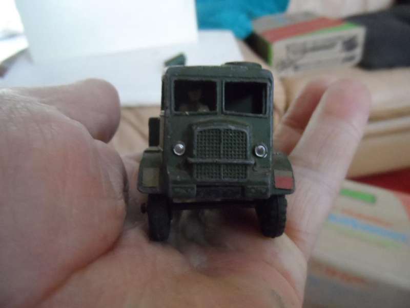 Vintage Dinky Toys No. 623 Army Wagon Truck with driver England Meccano and custom trailer [m26]