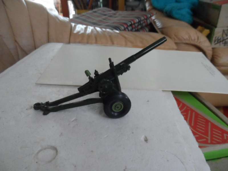 Vintage CRESCENT TOYS 1251 Die-Cast Howitzer Army Field Gun [M43]