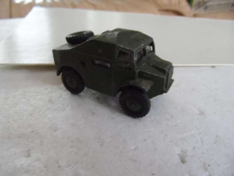 Dinky 688 Field Artillery Tractor - Good Vintage Original Model 1950s  [m100]