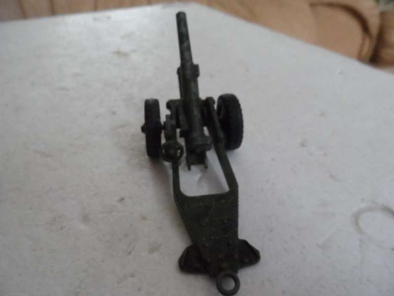 Dinky Toys #693 Howitzer Field Gun - Original Vintage- UNBOXED  [M43]