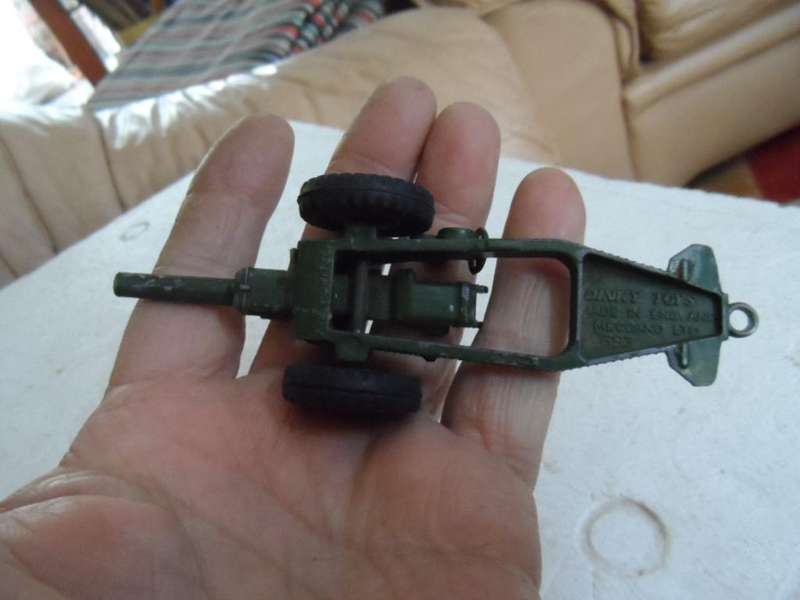 Dinky Toys #693 Howitzer Field Gun - Original Vintage- UNBOXED  [M43]