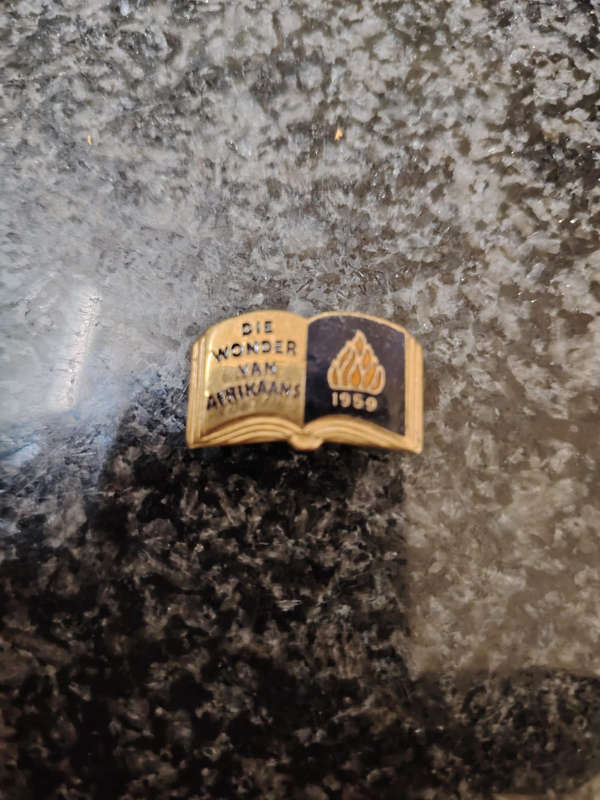 Wonder van Afrikaans 1959" metal lapel pin badge