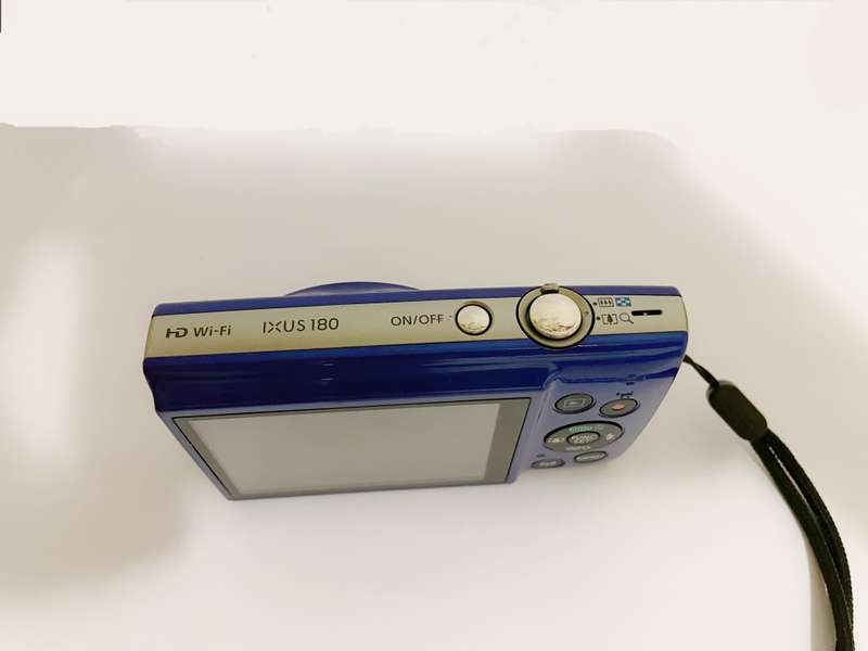Canon Ixus 190 digital camera