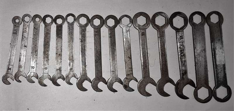 15 Spanners as per pictures - bid per spanner