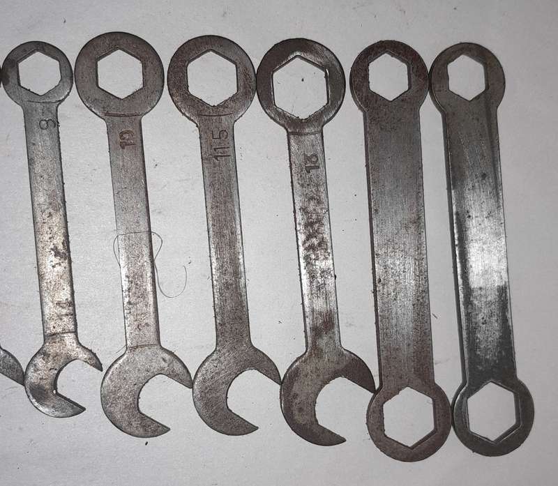 15 Spanners as per pictures - bid per spanner