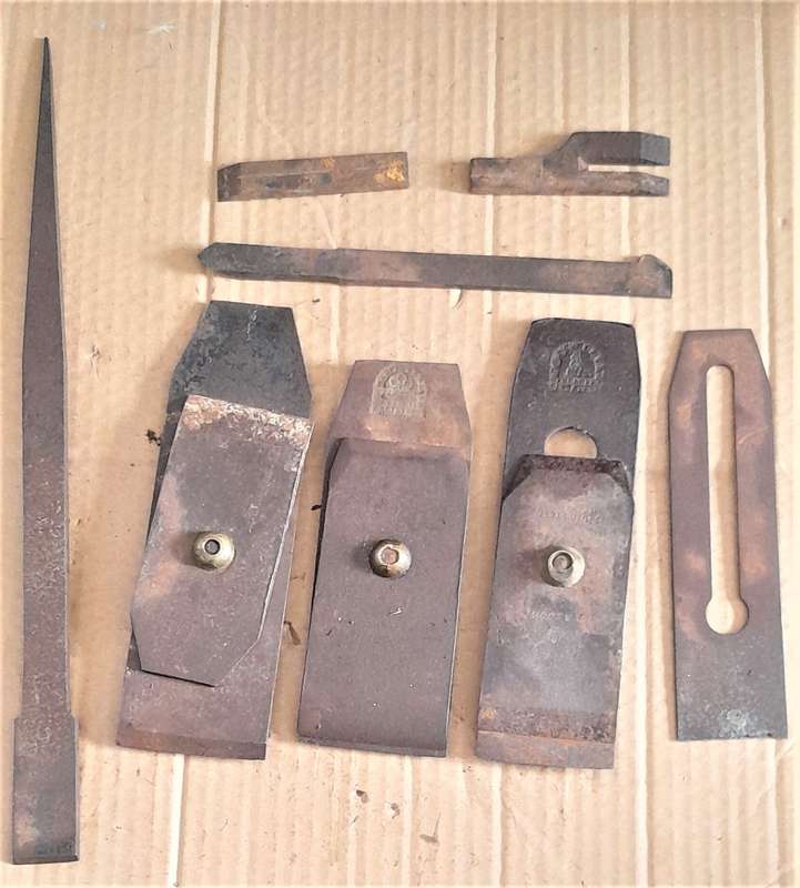 Vintage Wood Plane Cutters - As per pictures