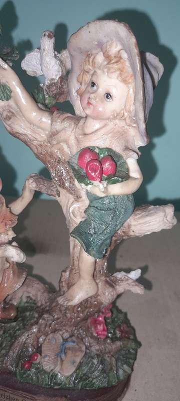A Vintage Muizhen Craft - As per pictures