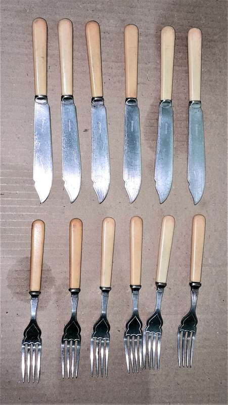 12 Pc FIsh Knives & Forks - R1 Start 50c increment