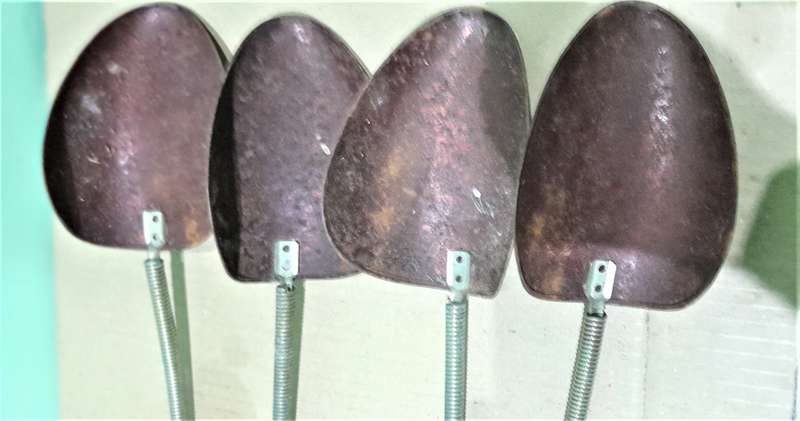 4 Vintage Metal Shoe Stretcher - Made in Austria Pat Pending - As per pictures - bid per 1