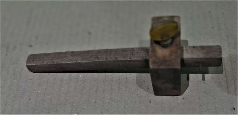 Vintage Mitre/Mortgage Gauge & a Keyhole saw, worn blade- As per pictures