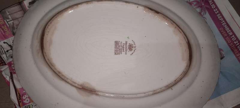 Vintahe Johnson Bros Tureen + Free Johnson Bros Platter