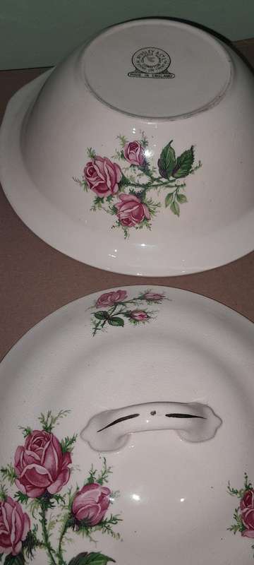2 Vintage Ansley Lidded Bowls  - Stoke on Trent 24cm - Open to Reasonable offers