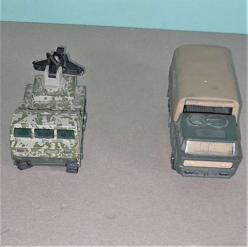 Matchbox Diecast - BattleKings K116 Artillery Truck + K117 Hawk Launcher