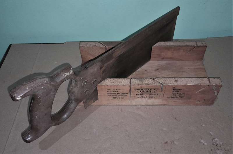 Millers Falls No612 Maple Mitre Box + Japanese Kinzo Backsaw