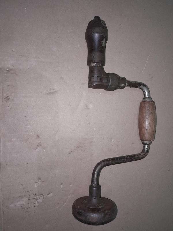 Vintage Victor No945 8" brace drill
