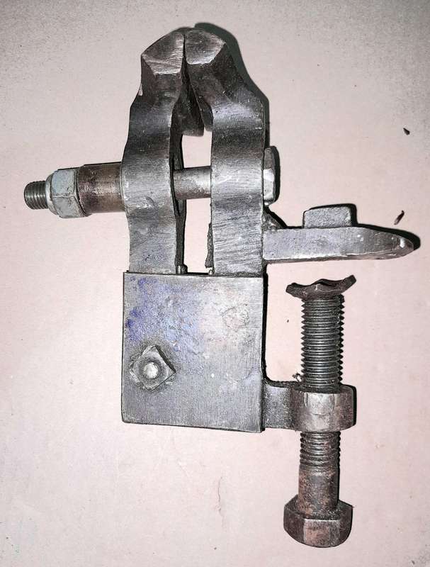 Vintage Blacksmiths Bench Clamp Vice - as per pictures