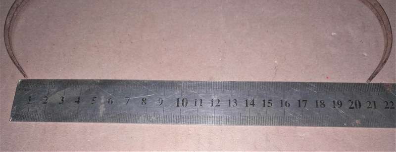 2 large Outside Calipers - 19 & 24cm - opening 15 & 20cm