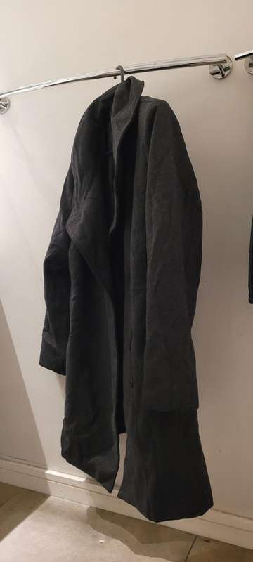 Long coat (EUR 46) dark grey/black