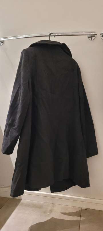 Long coat (EUR 46) dark grey/black