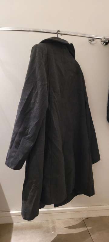 Long coat (EUR 46) dark grey/black