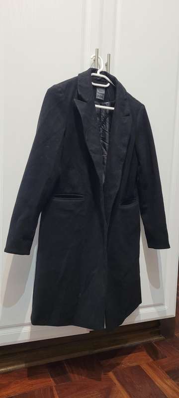 Primark coat (EUR 36)