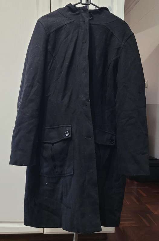 Ladies coat with hoodie (Size 46 / UK20)