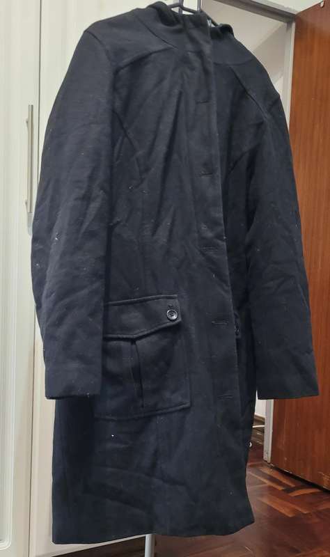 Ladies coat with hoodie (Size 46 / UK20)