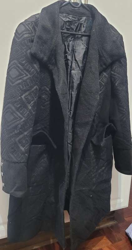Ladies long coat (Size 46/48)