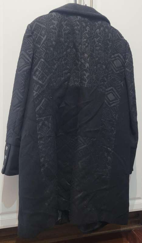 Ladies long coat (Size 46/48)
