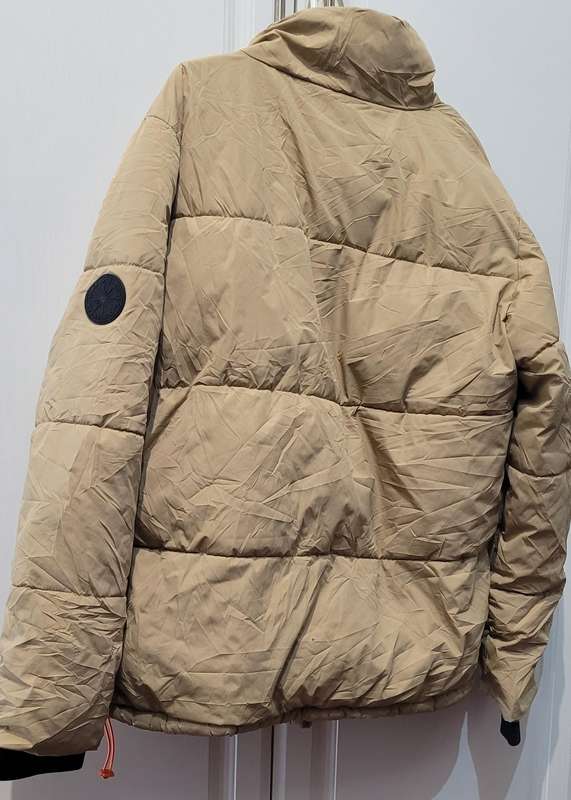 Mens puffer jacket (Size EUR M)
