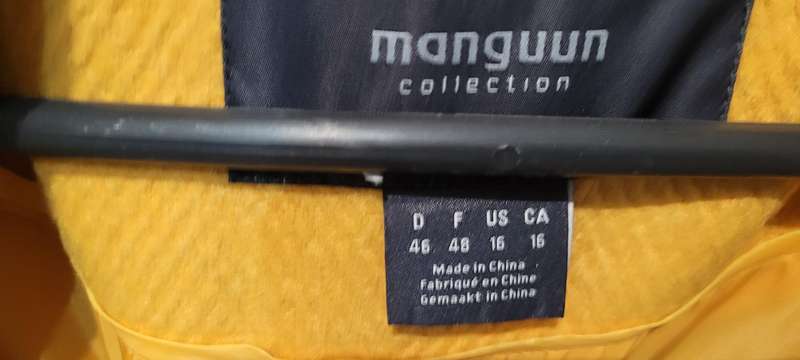 Manguun collection yellow coat