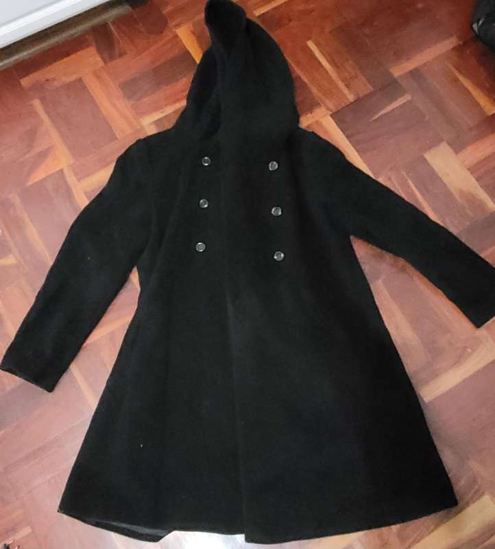 Long coat with hoodie (M/L)