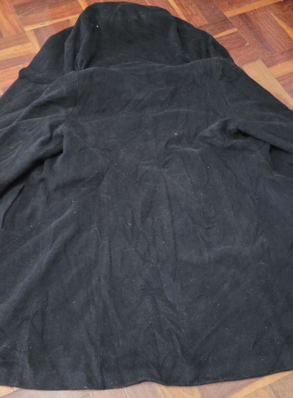 Long coat with hoodie (M/L)