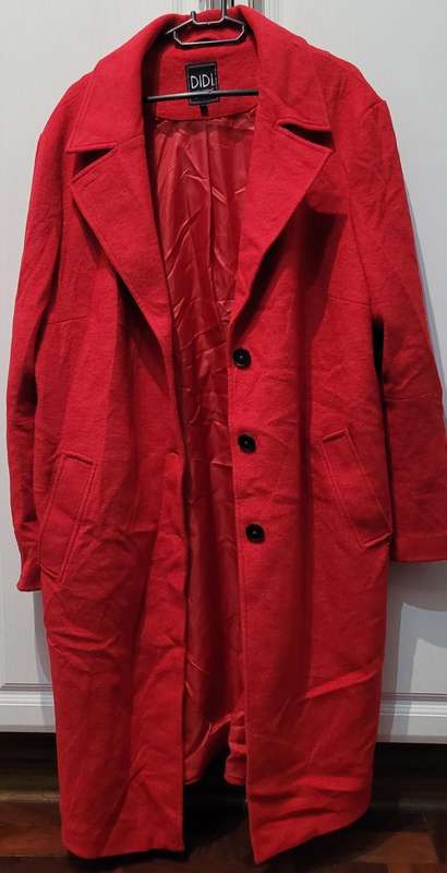 Long red coat (Size 46)