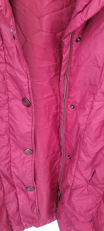 Puffer style jacket (L/XL)