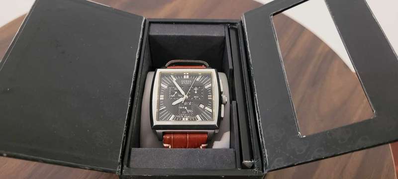 Guess men's watch for sale