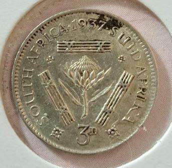 *** 1937 - SA UNION 3 PENCE IN MYLAR #5 ***