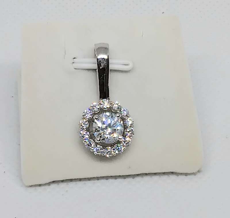 1.16ct Moissanite Pendant - Very Sparkly!