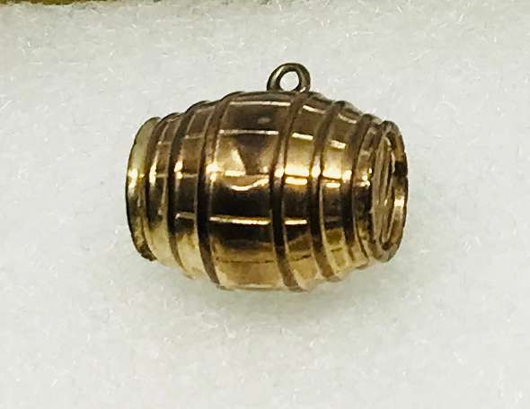 Large 9ct Gold Barrel Pendant/Charm