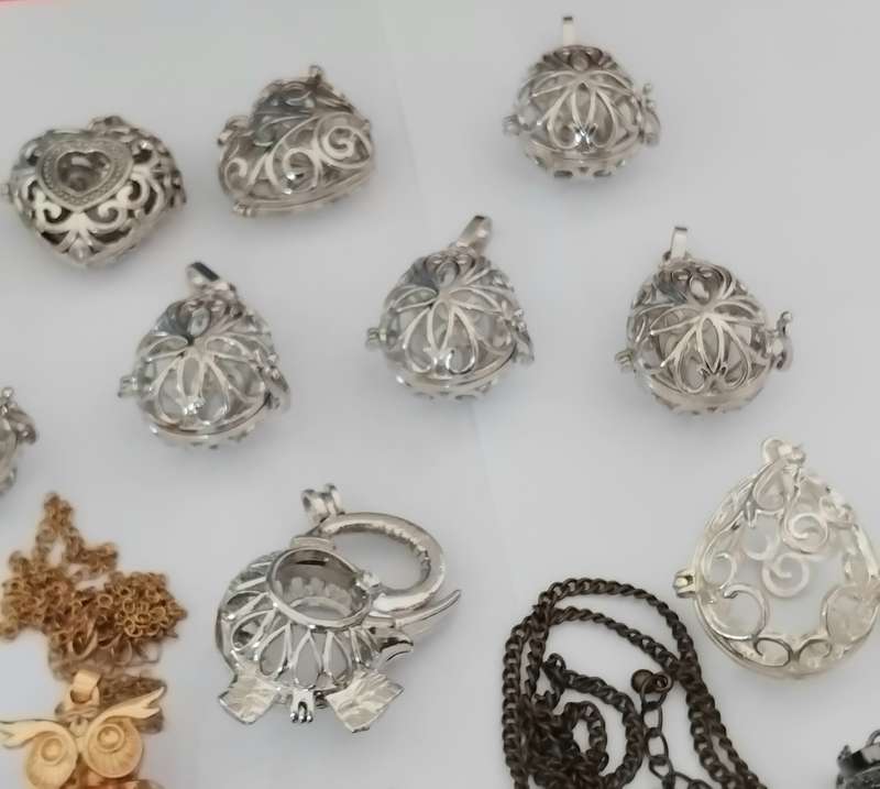 For the Reseller selection of 25 Angel Callers/Aromatherapy Pendants & Bells