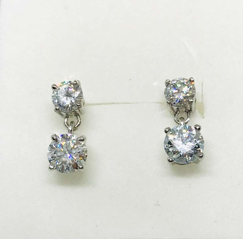 SALE! 2.50tcw White Moissanite Earrings - Stunning Sparkle!