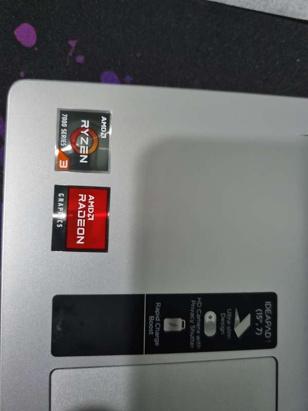 Lenovo Ideap Pad | AMD Ryzen 3, 4GB Ram, 512GB SDD, AMD Graphics