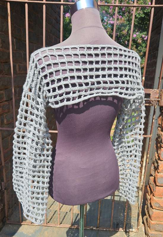 Handmade crochet sleeves/crop top,  size 36-38, new
