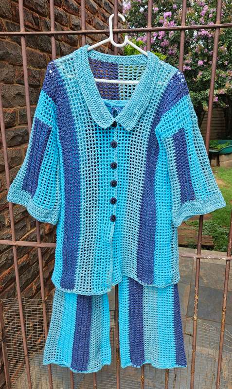 Handmade crochet two piece, size 38, new