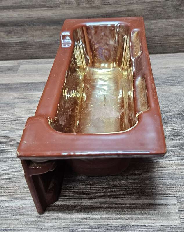 Enameled cast iron item - not sure what it is