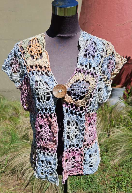 Handmade crochet cotton waistcoat, size 38-42, new